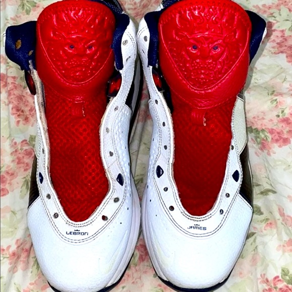 nike air max lebron 8